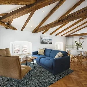 Urban Loft Old Town Apartment Poreč